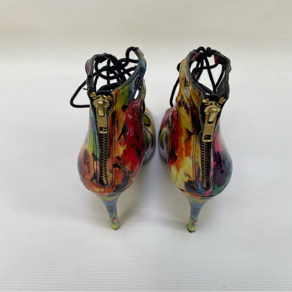 Steve Madden Cynthia Lace Up Colorful Abstract  4.5" high heels Size 7.5M - Picture 9 of 14